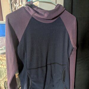 Melanzana micro grid hoodie -S. Rare color!